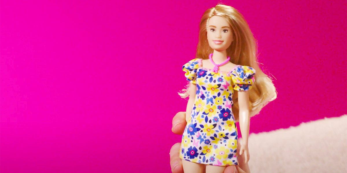 Uitwerpselen zo veel Woedend Nieuw van Mattel: Barbie met Downsyndroom | ThePostOnline