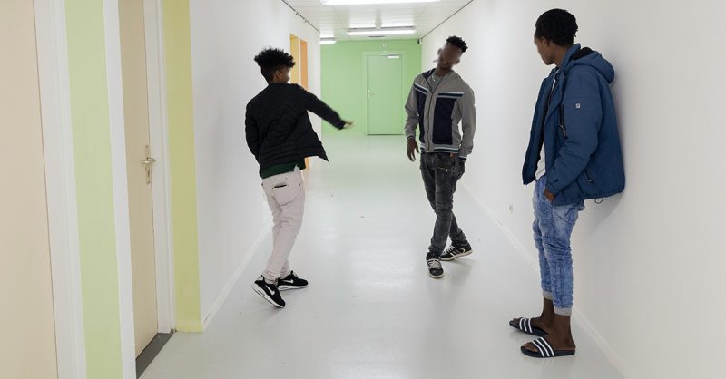 Streng gebiedsverbod in Ter Apel van start, maar slechts plek voor vijf overlastgevers