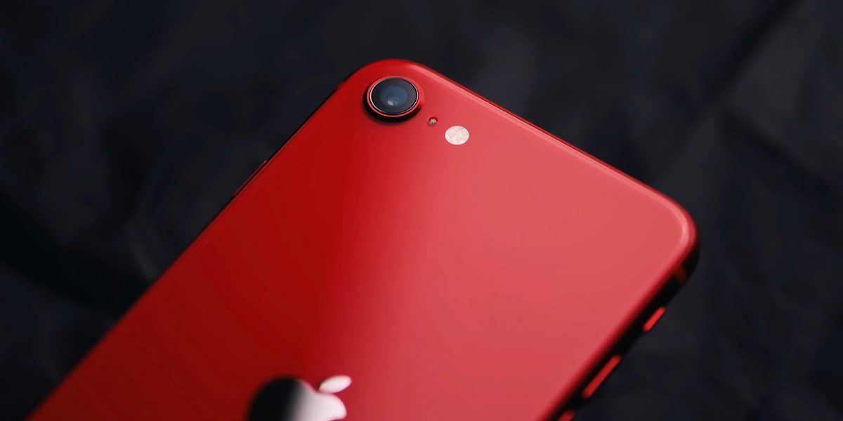 iPhone, Red