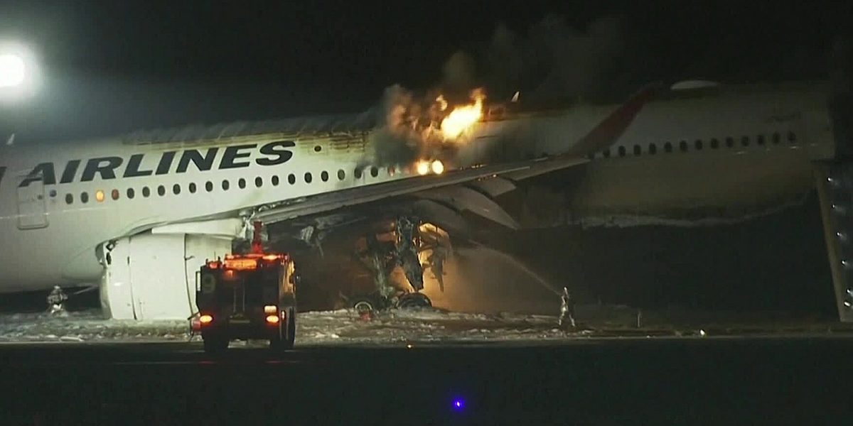 JAL 516 crash