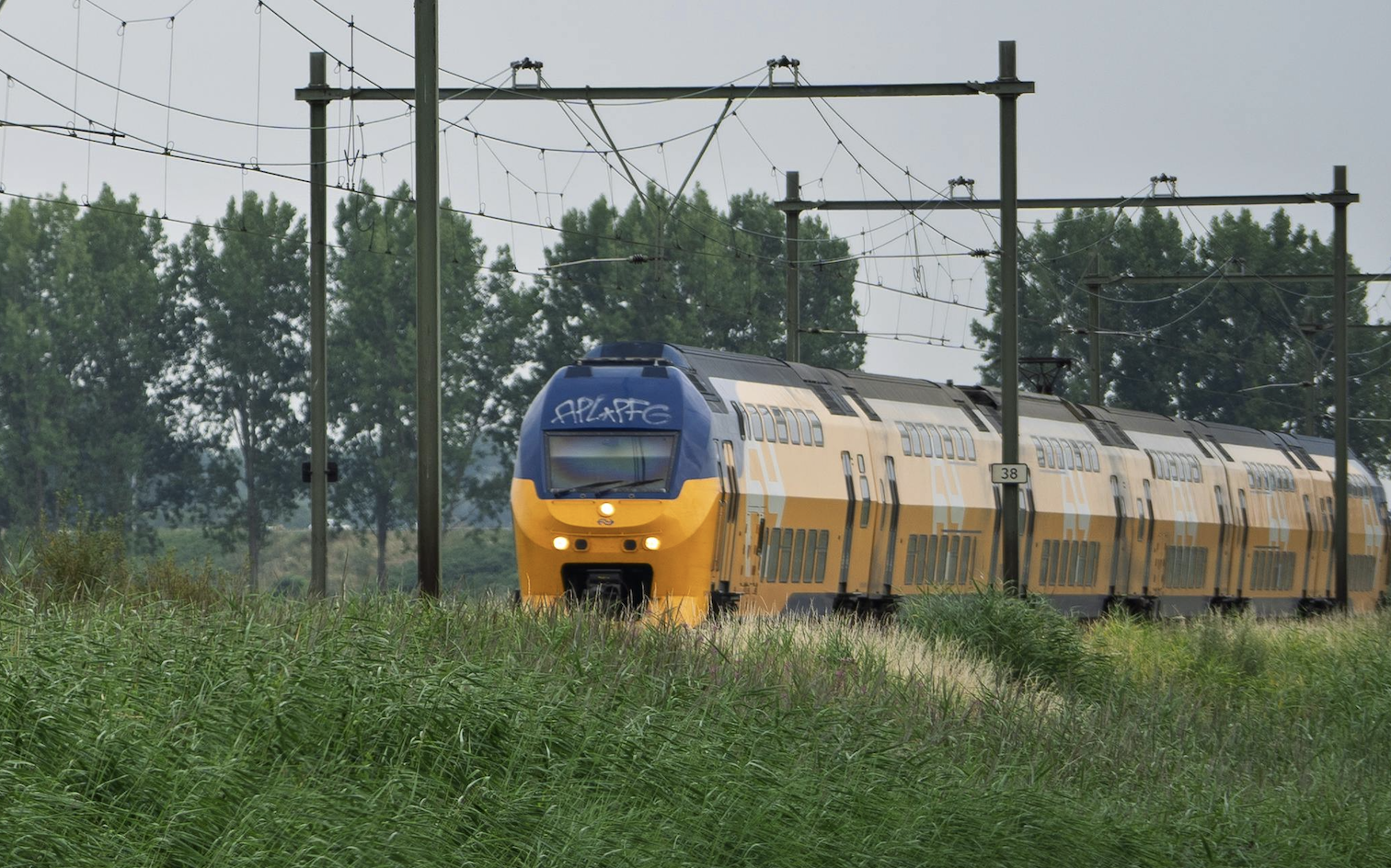 Seinstoring legt treinverkeer stil tussen Den Bosch en Tilburg