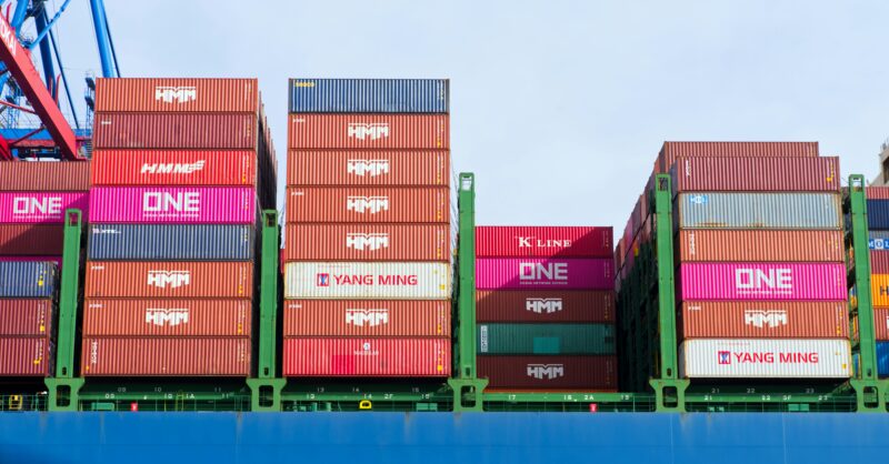 China eist terugdraaiing Amerikaanse importheffingen van 100 procent
